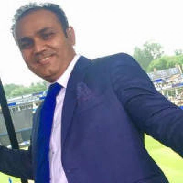 Piers Morgan tries to troll Sehwag, but ends up getting silenced by Twitterati