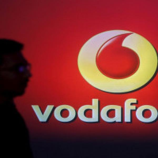 Vodafone offers unlimited voice calls and 1GB data everyday with Rs 244 plan