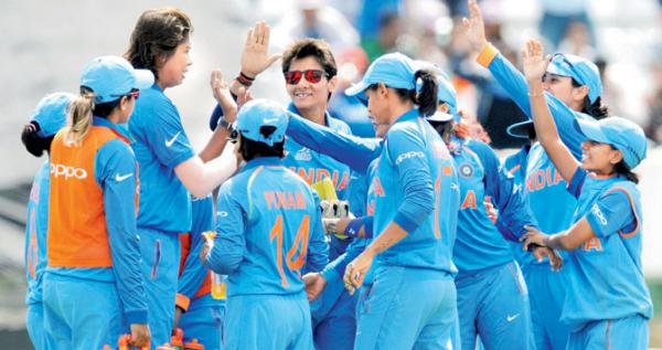 MP government announces Rs 50 lakh award for women's cricket team