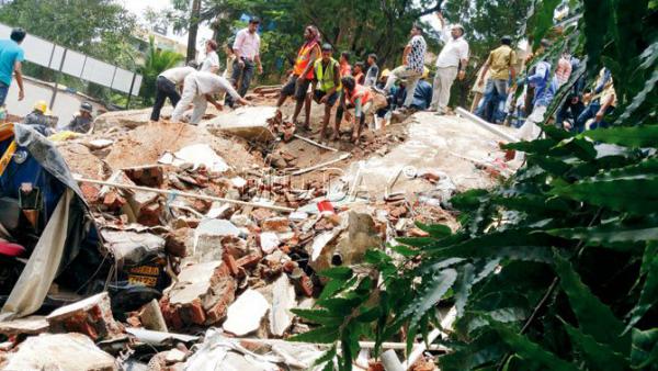 Ghatkopar building collapse: Residents blame haphazard repairs at maternity home