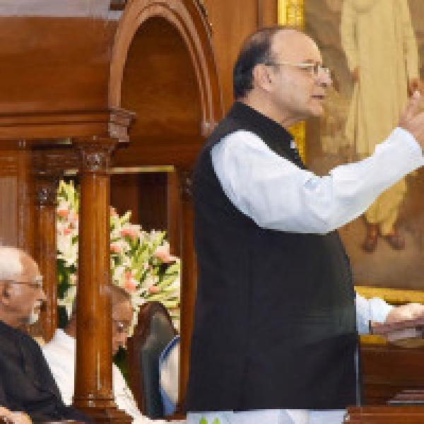 RBI processing old notes to verify numerical accuracy: Jaitley