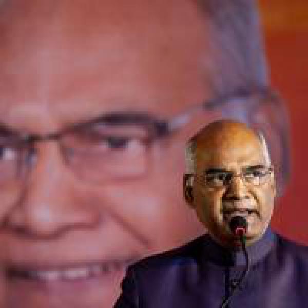 It#39;s Anand Sharma vs Arun Jaitley in Parliament over President Kovind#39;s speech