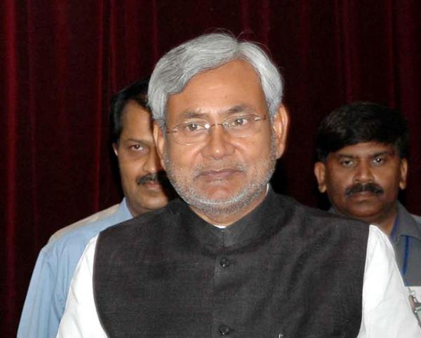 Nitish Kumar quits as Bihar Chief Minister, doesn't rule out tie-up with BJP