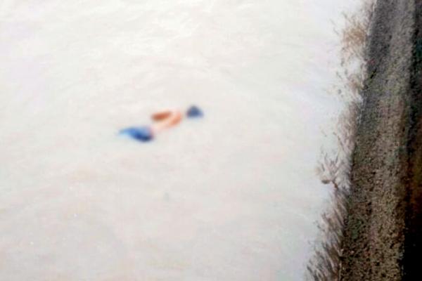Mumbai: 18-year-old jumps into sea in Worli to show off, drowns