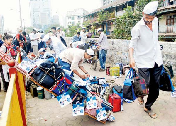 Mumbai: Men dupe tiffin service owner of 24 lakhs, caught