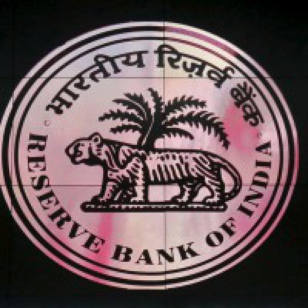 RBI policy a key trigger for Nifty to hold 10,000 next week; support seen at 9,850