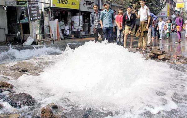 Mumbai: Yet another pipe burst hits water supply in Eastern suburbs