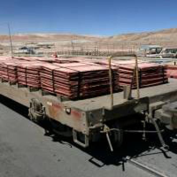 Hindustan Copper declines 7% on OFS by government