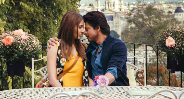 SRK & Diplo&apos;s Song Phurrr From &apos;Jab Harry Met Sejal&apos; Is Like An Expensive Champagne With No Fizz