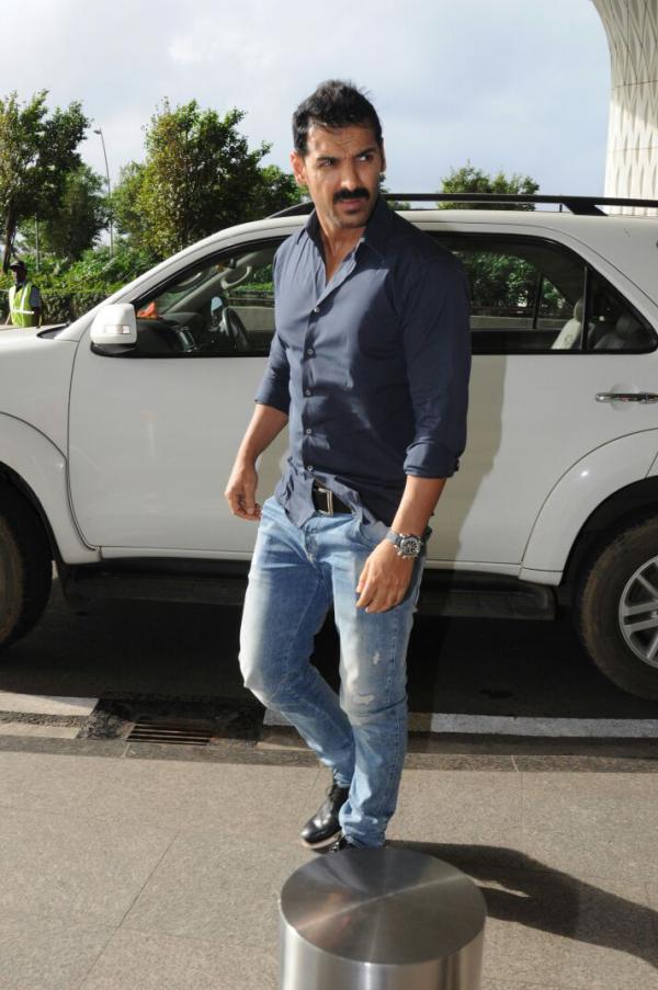 John Abraham Sports A Pornstar&apos;s Moustache & Wears Proper Shoes Out In The Streets Of Mumbai
