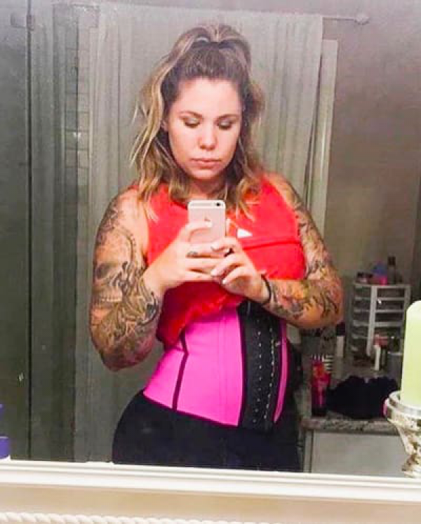 Kailyn Lowry Gives Birth to Baby #3!!!!!!