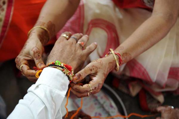 India celebrates Raksha Bandhan, 103-year old woman ties rakhi to PM