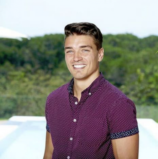 Dean Unglert: I Make an Ass of Myself on Bachelor in Paradise!