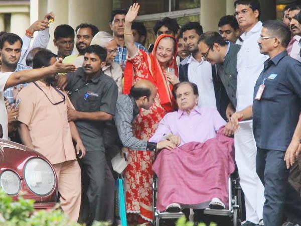 Good News Dilip Kumar gets discharged from the hospital Saira Banu thanks well-wishers 