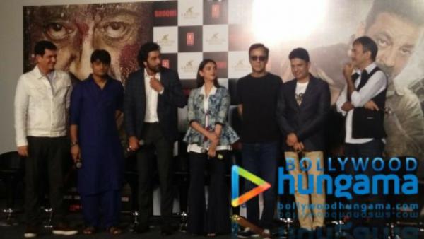  WOW! Ranbir Kapoor and Rajkumar Hirani join Sanjay Dutt at Bhoomi trailer launch 