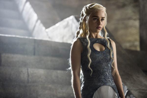 Daenerys Might Soon Be Betrayed By A Close Ally & Fan Theories Say It&apos;s Not Who You Think