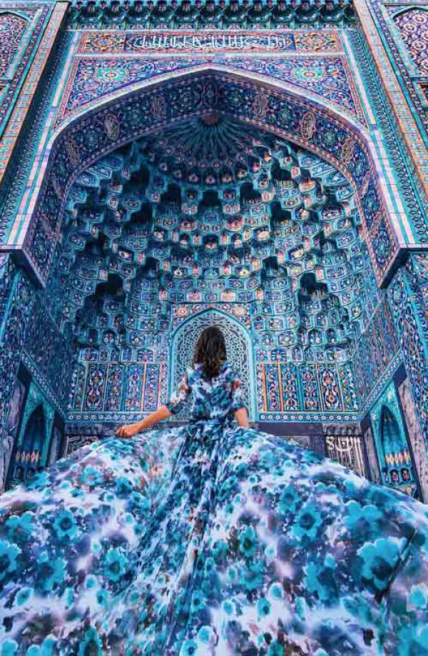 10 Photos Of 7 Women Across 3 Beautiful Countries, Pictured By 1 Photographer