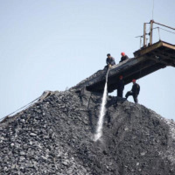 Coal India slips 2% on weak Q1 numbers