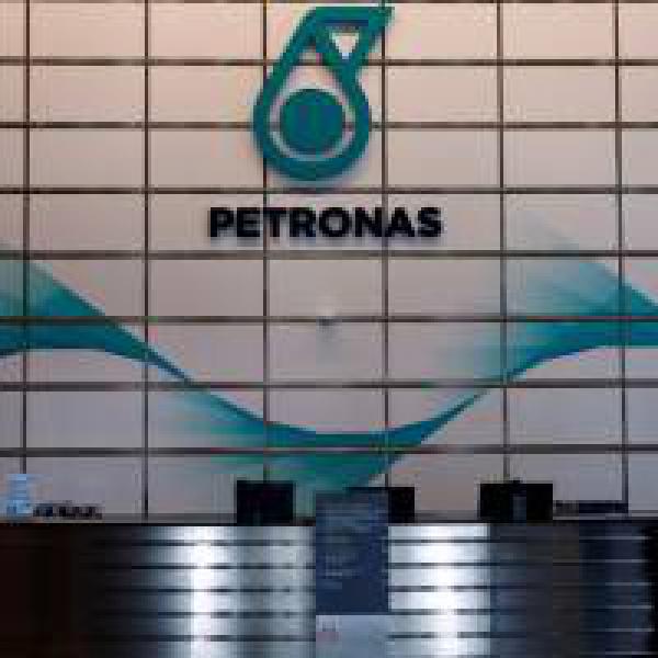 Malaysia#39;s Petronas keen to buy stake in IOC#39;s LNG terminal