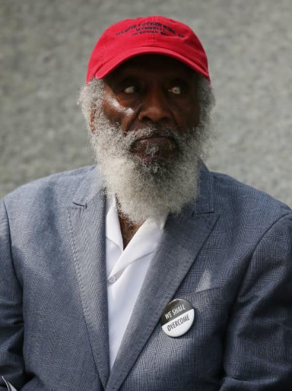 Dick Gregory Dies; Iconic Comedian Was 84 Years Old