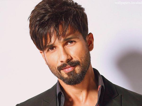 Interesting Check out what Shahid Kapoor is upto during his London vacay 