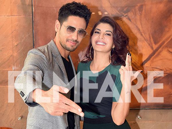 These pictures of Sidharth Malhotra and Jacqueline Fernandez will make you fall in love with the duo 