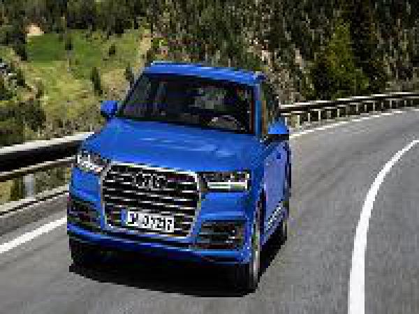 2017 Audi Q7 2.0 TFSI petrol engine version to be launched in India on September 1