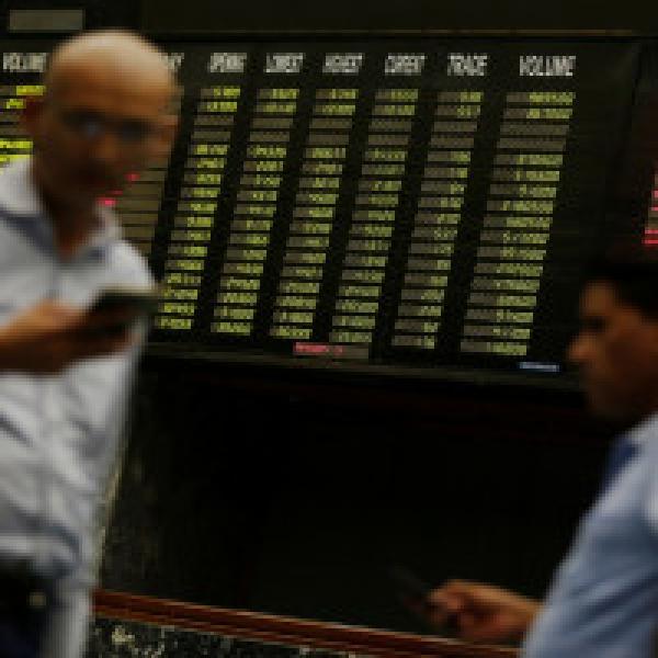 Stock slide wipes off investor wealth by Rs 1.38 lakh cr