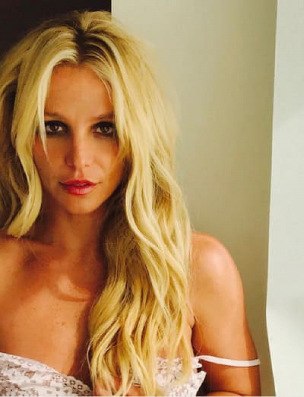 Britney Spears: Here's What I Look Like Without Makeup!