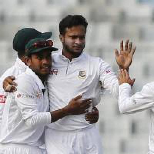 Shakib Al Hasan brilliance helps Bangladesh humble Australia