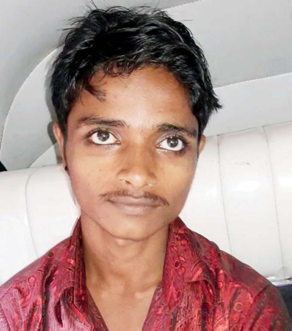 Mumbai: Teenager takes his girlfriend to 'job fair', sells her