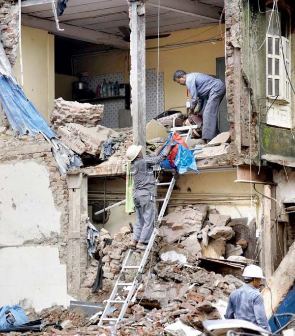 Bhendi Bazar building residents begged for repairs just 10 days before crash