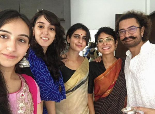  Inside Pics: Fatima Sana Shaikh celebrates Eid with Aamir Khan and family 