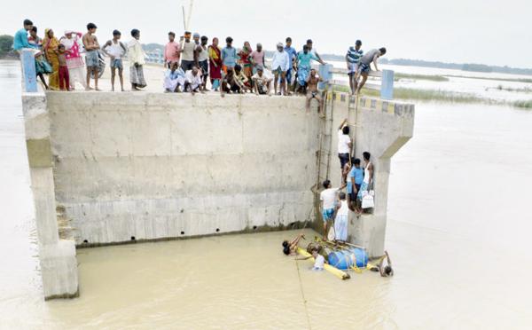 Lalu Prasad Yadav, Congress, rats responsible for Bihar floods: Sushil Modi