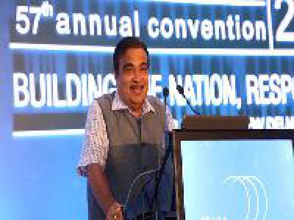 Those not coming along with zero-emissions future plan will be dragged along: Nitin Gadkari