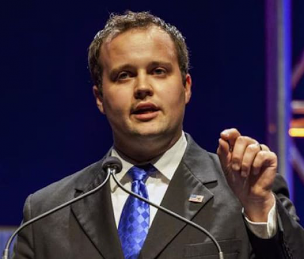 Josh Duggar: Locked In Court Battle With His Own Sisters?!