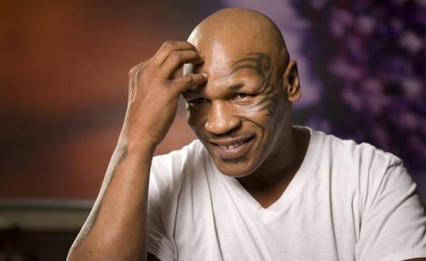 Jamie Foxx Will Play Legendary Mike Tyson In His Biopic & We Can&apos;t Wait To See Him Knock Someone Out