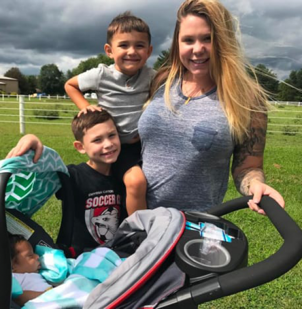 Kailyn Lowry Shares a Cute New Baby Photo; Awww!