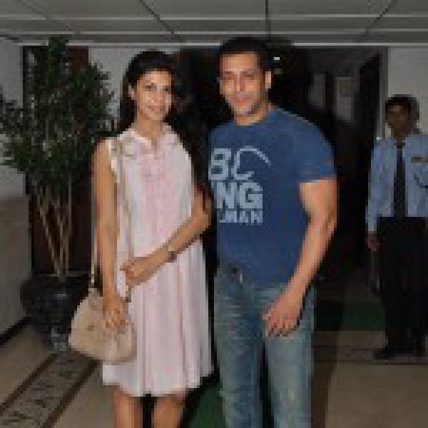 This Video Of Jacqueline Fernandez Dancing With The Original Judwaa Salman Khan Is Too Cool