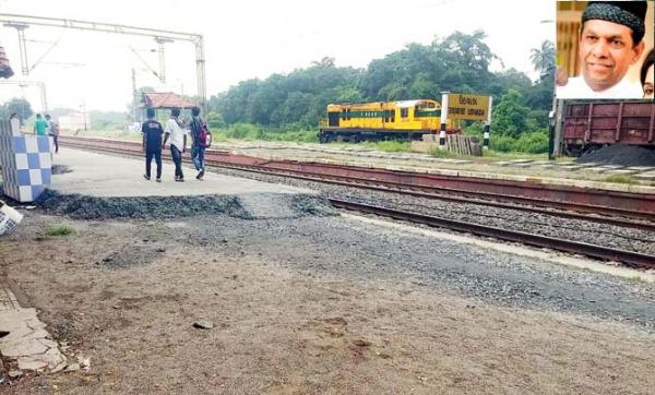 Gap between platform and station in Parsi town Udvada costs man both legs