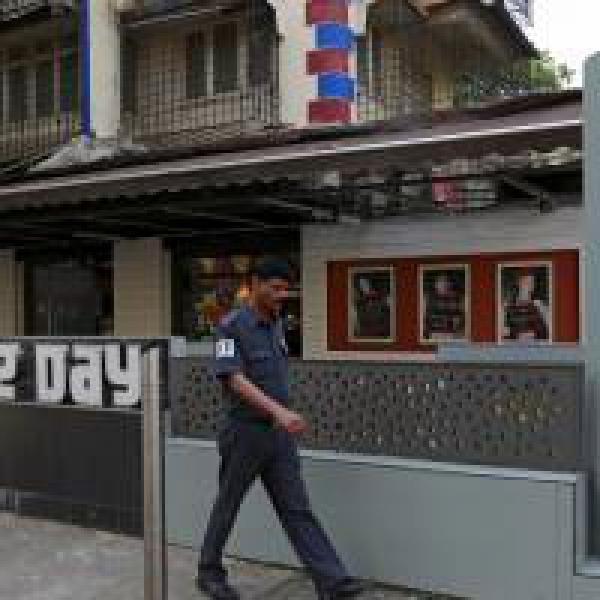 I-T dept raids over 20 CafÃ© Coffee Day offices, CMD VG Siddhartha#39;s office