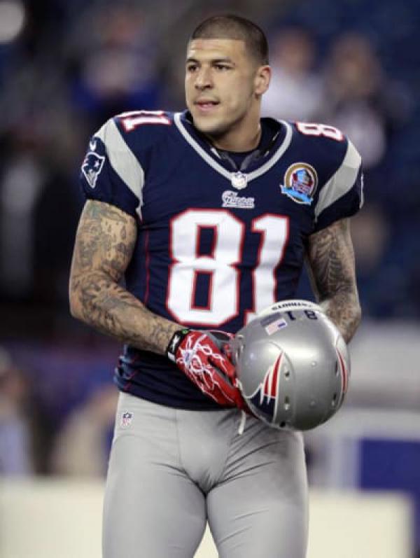 Aaron Hernandez: Late NFL Star Suffered "Severe CTE," Autopsy Reveals