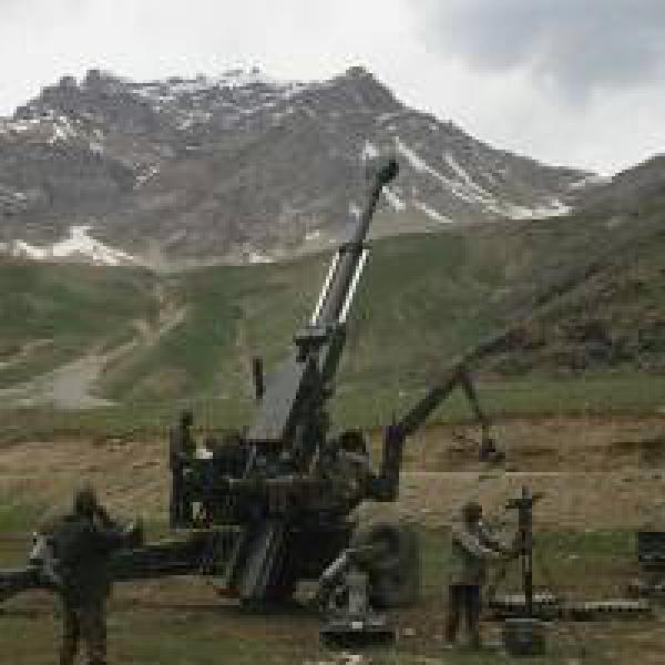 CBI tells panel it asked govt in 2005 to approach SC on Bofors