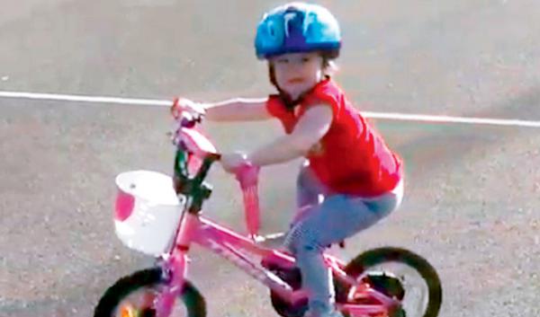 David Warner shares cute video of daughter Ivy Mae riding a bicycle
