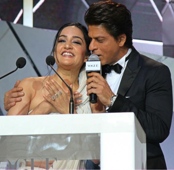  WATCH: When Shah Rukh Khan serenaded Archie Panjabi with 'Kuch Kuch Hota Hain' 