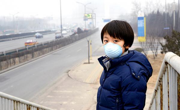 Chinese man driven to divorce after smog tears his family apart