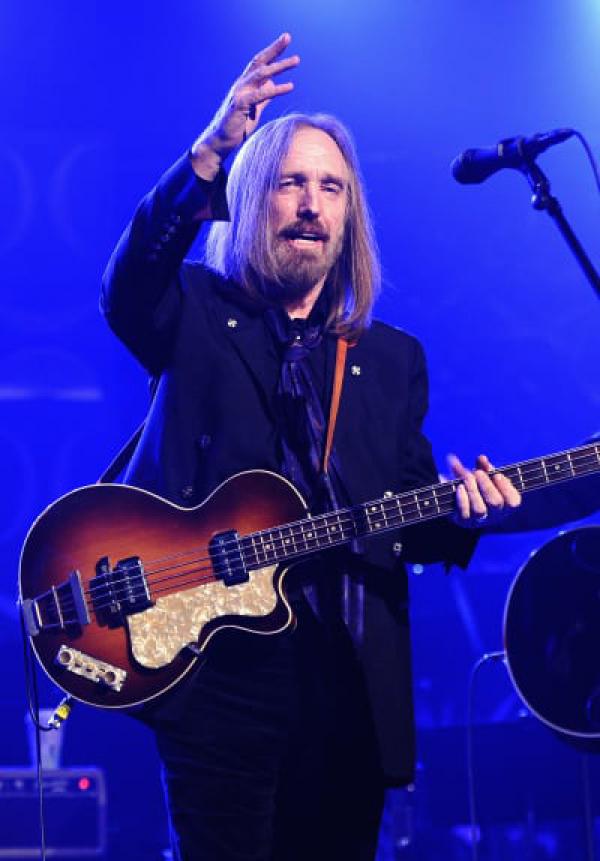 Tom Petty on Life Support After Cardiac Arrest (UPDATED)