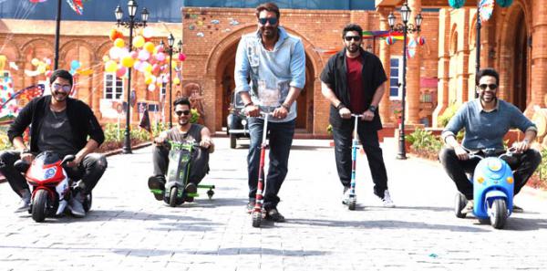 'Golmaal Again' first Indian film to open ticket bookings a month in advance