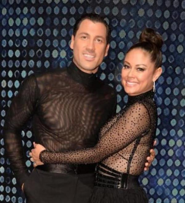 Maks Chmerkovskiy and Vanessa Lachey: They Hate Each Other!