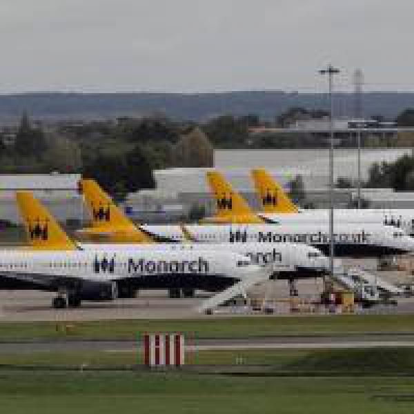 Bankrupt Monarch Airlines tells flyers: Donât go to airport